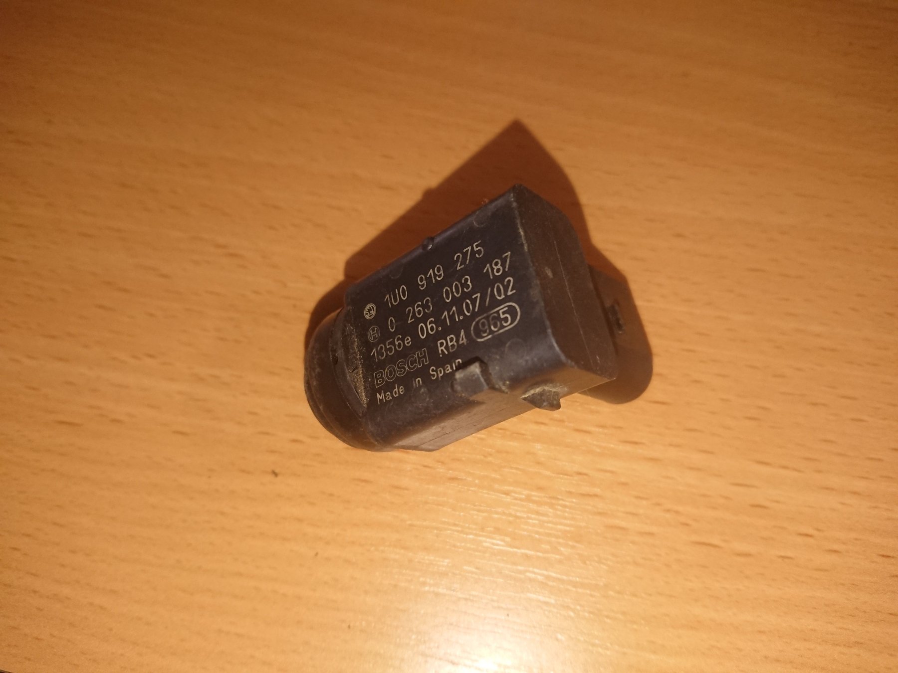 датчик парктроніка бічний; датчик сигналізації парковки (парктронік, передній / задній, бічний; Датчик сигналізації парковки, парктронік, бічний; Парктронік, бічний) Volkswagen Touareg I (2002-2010) 1U0919275