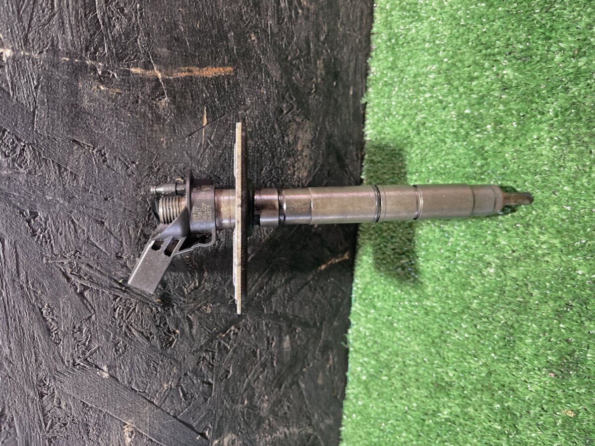 Форсунка Volkswagen Touareg I (2002-2010) 059130277AH