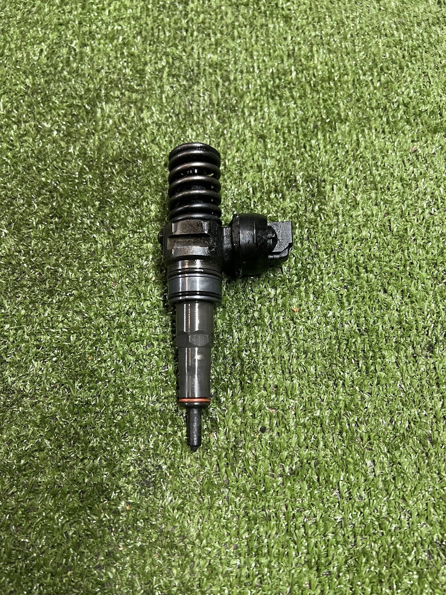 Форсунка Volkswagen Touareg I (2002-2010) 07Z130073F