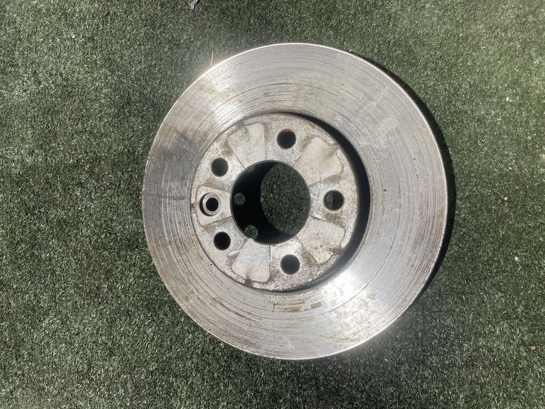 Гальмівний диск передній Volkswagen Touareg I (2002-2010) 7H0615301D