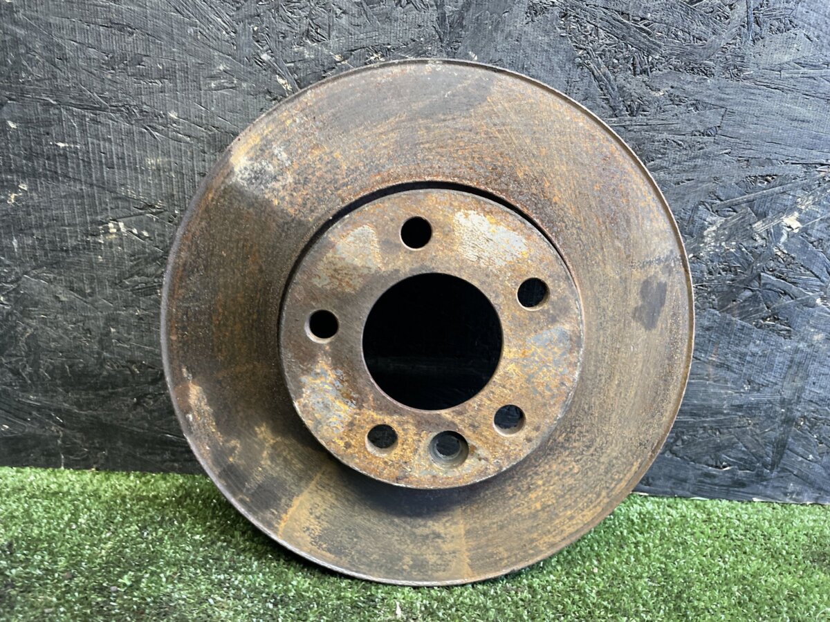 Гальмівний диск Volkswagen Touareg I (2002-2010) 7L6615302N