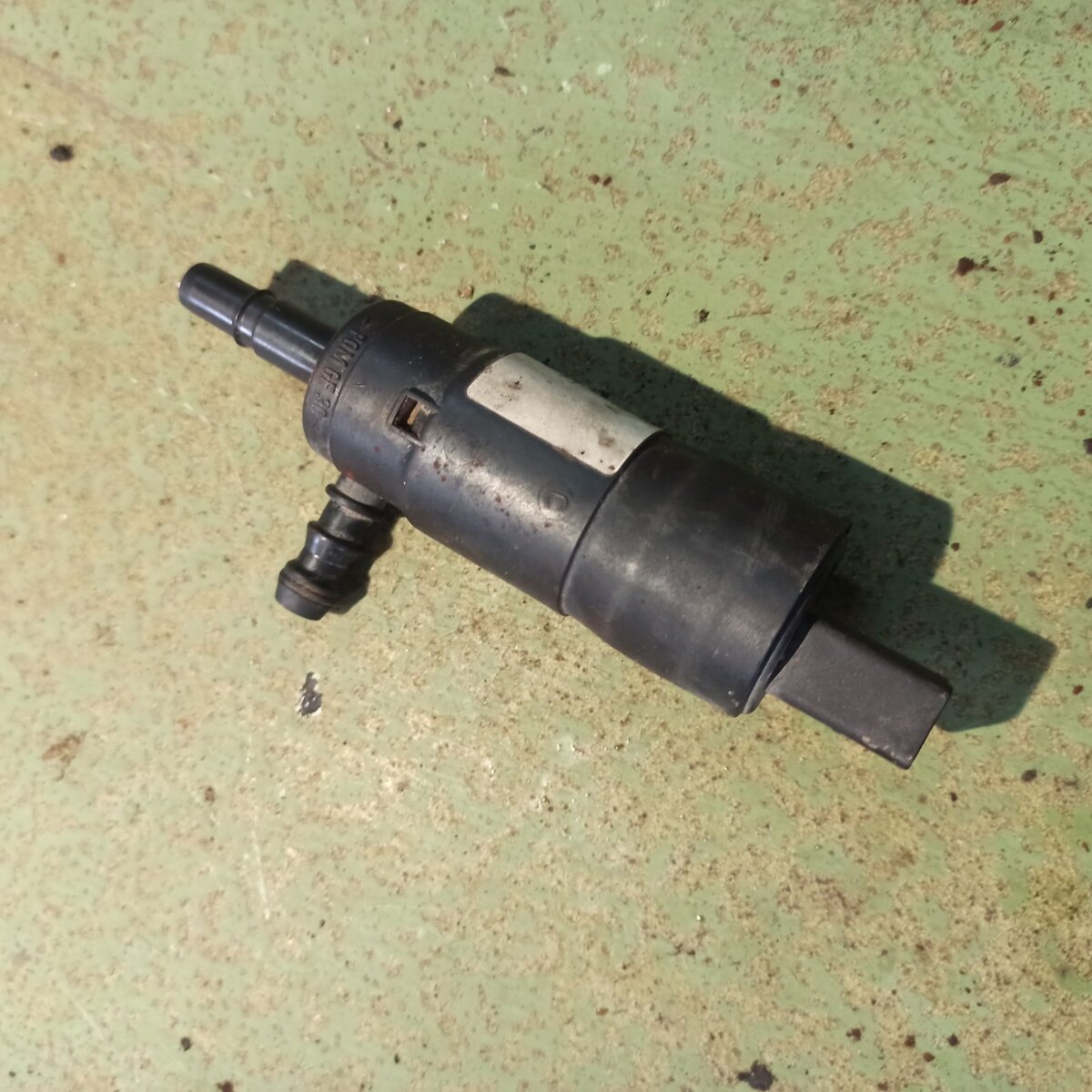 Моторчик омивача фар Volkswagen Touareg I (2002-2010) 3B0955681