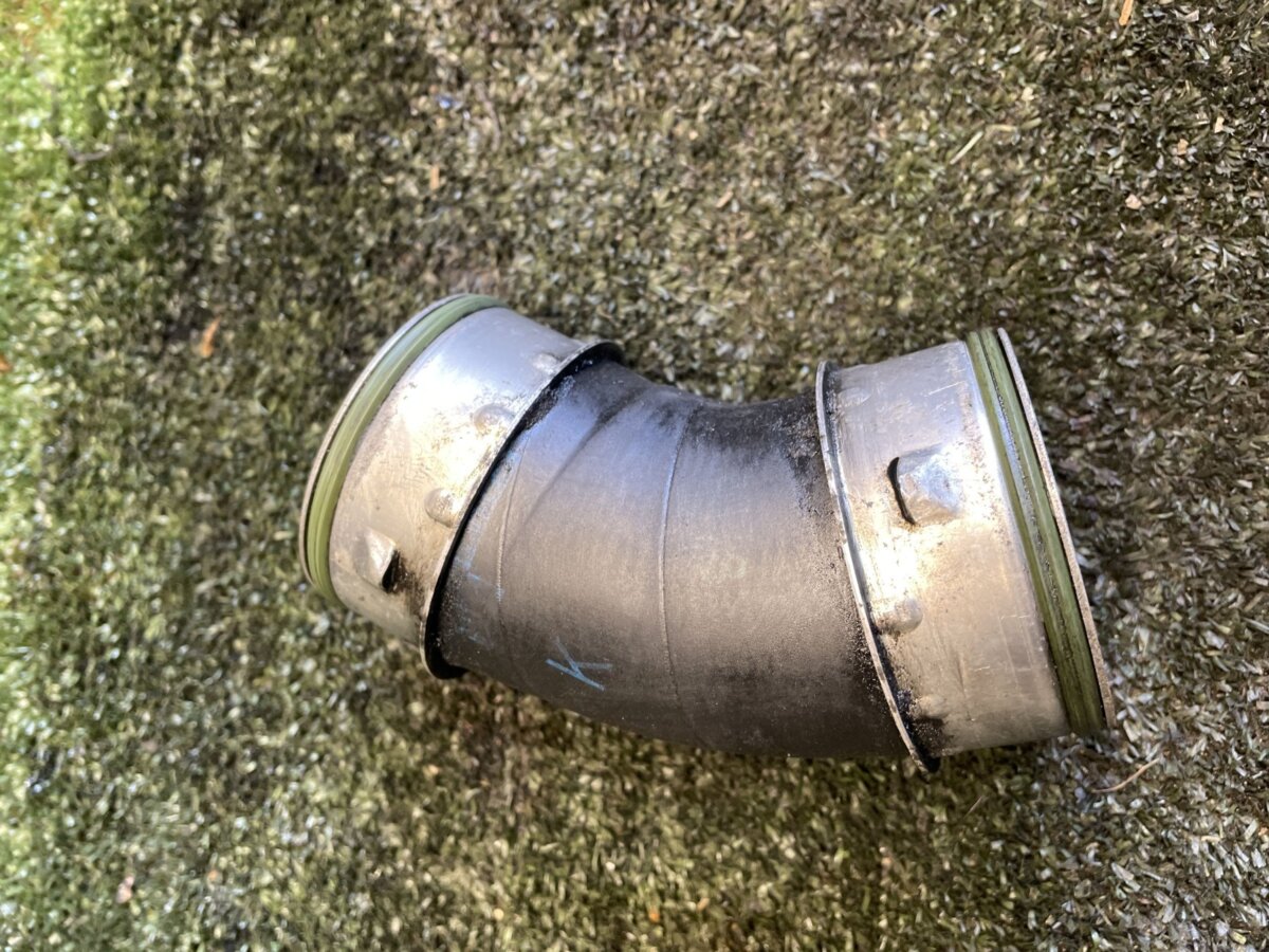 Патрубок інтеркулера Volkswagen Touareg I (2002-2010) 7L6145967B