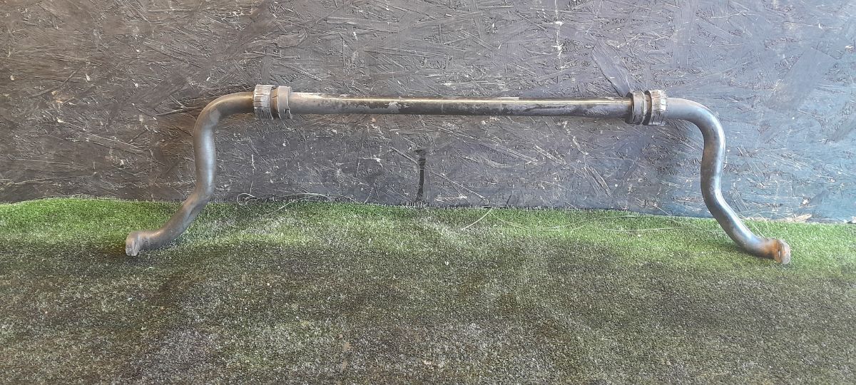 стабілізатор передній Volkswagen Touareg I (2002-2010) 7L0411025K