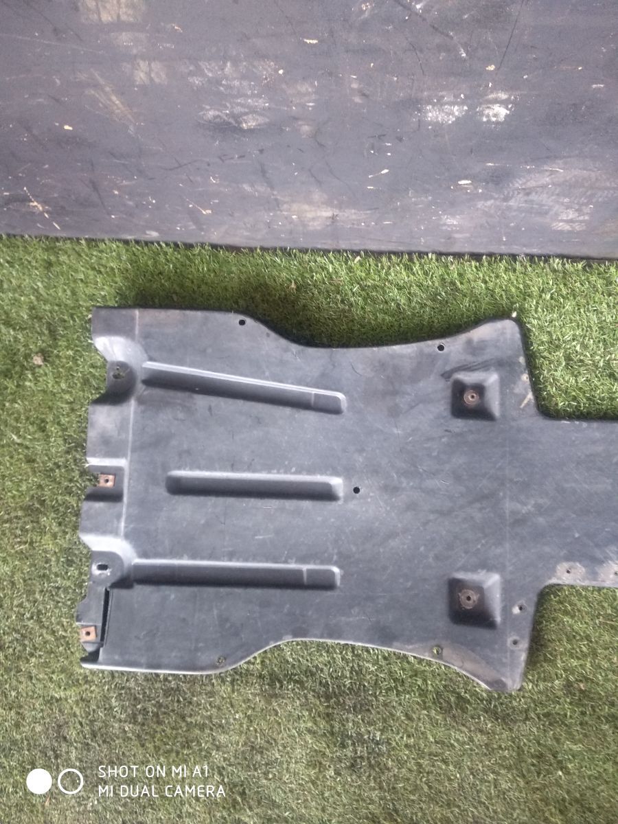 Захист двигуна задній Volkswagen Touareg I (2002-2010) 7L8825231