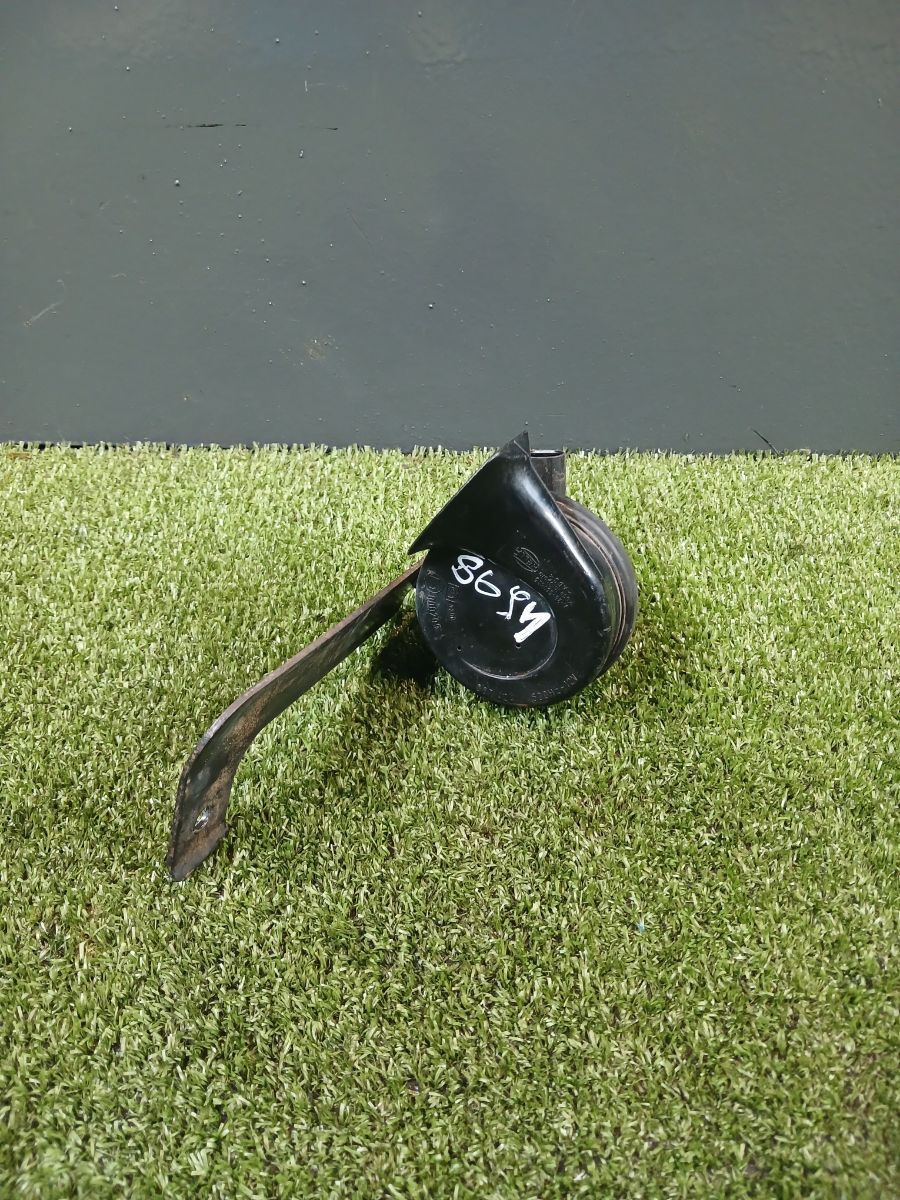 Звуковой сигнал Volkswagen Touareg I (2002-2010) A28657625