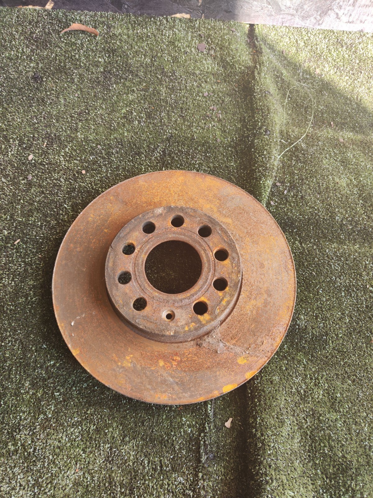 Диск гальмівний передній Volkswagen Touran I (2003-2010) 1K0615301T