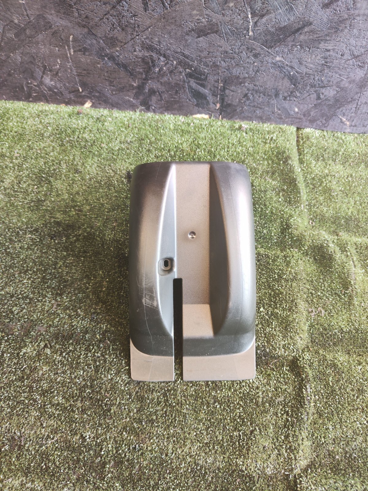 Кожух рулевой колонки нижній Volkswagen Touran I (2003-2010) 1T0858559A