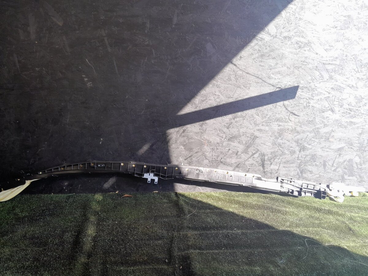 Подушка безпеки бокова ліва Volkswagen Touran I (2003-2010) 1T0880741D