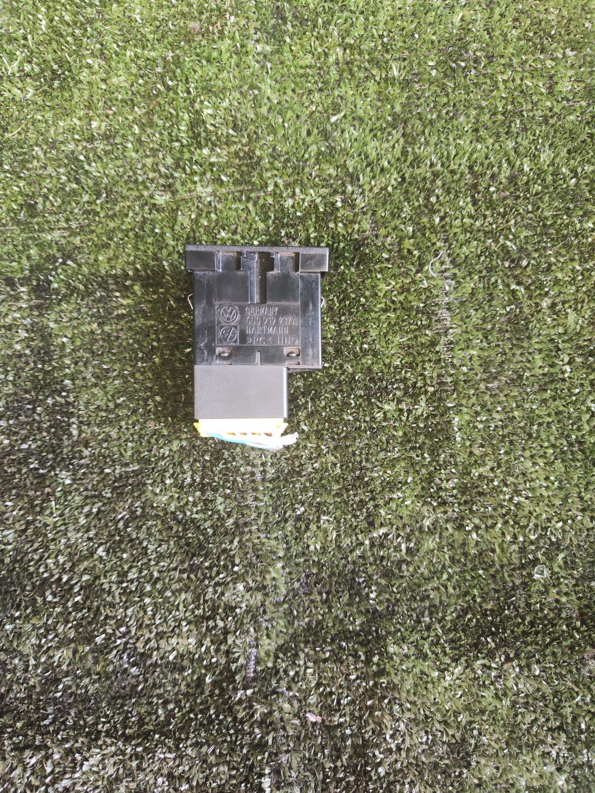 Замок подушки безопеки Volkswagen Touran I (2003-2010) 6Q0919237