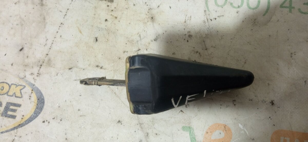 Обмежувач дверей Volkswagen Vento (1992-1998) 1H0837249