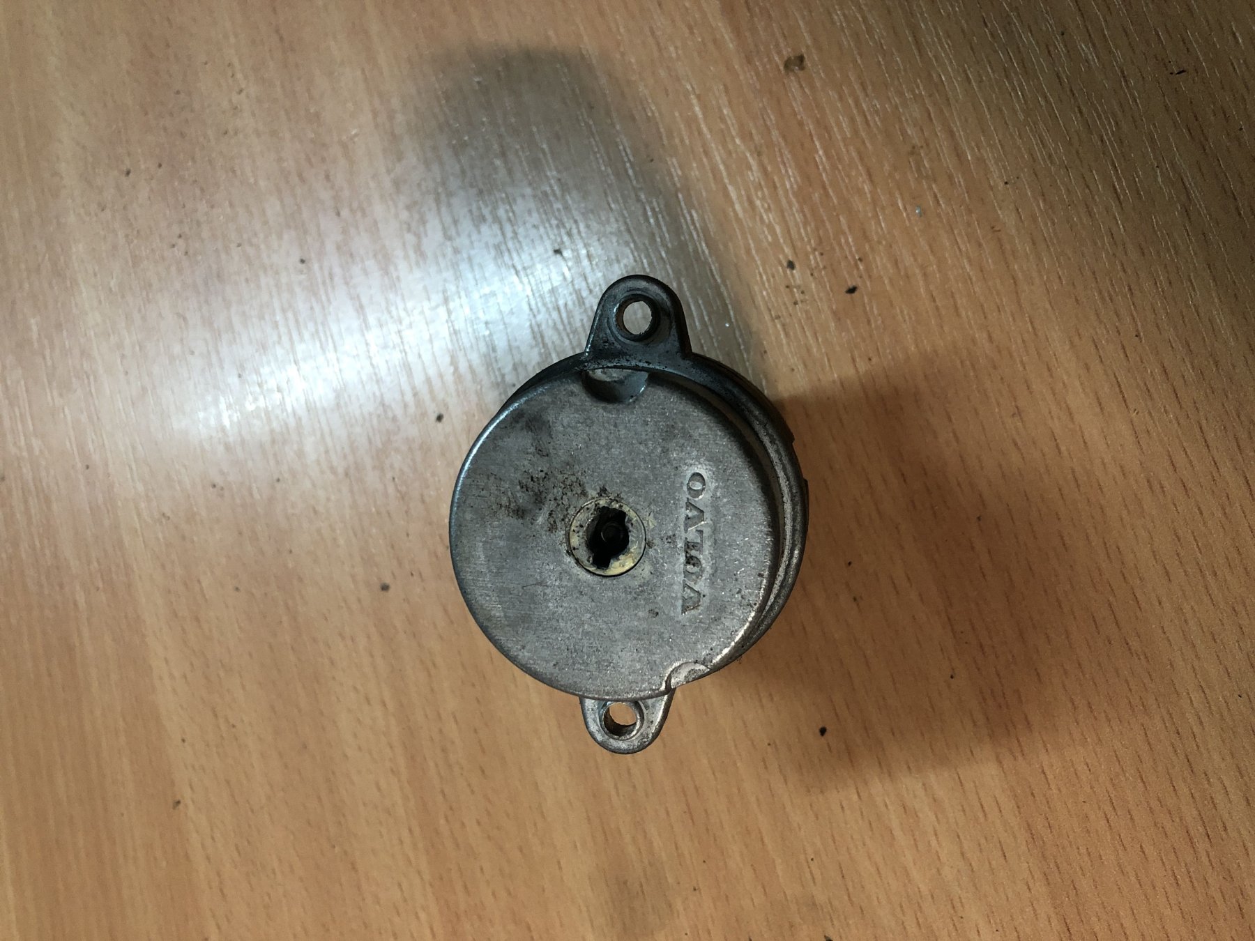 Швидка express доставка -оригінал ford  нова з/п Volvo 850 1992-1997 1362960